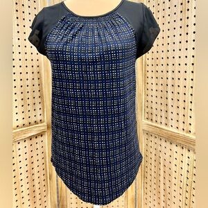 Loft blouse, lightweight and perfect for summer. Very versatile neutral style XS